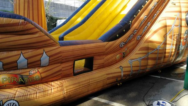 galeone gonfiabile usato