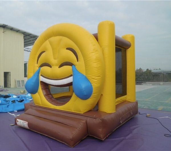 saltarello gonfiabile per bimbi