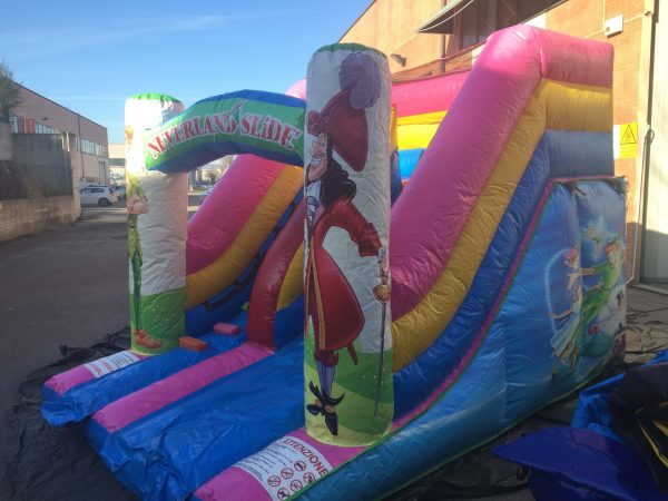 scivolo gonfiabile peter pan